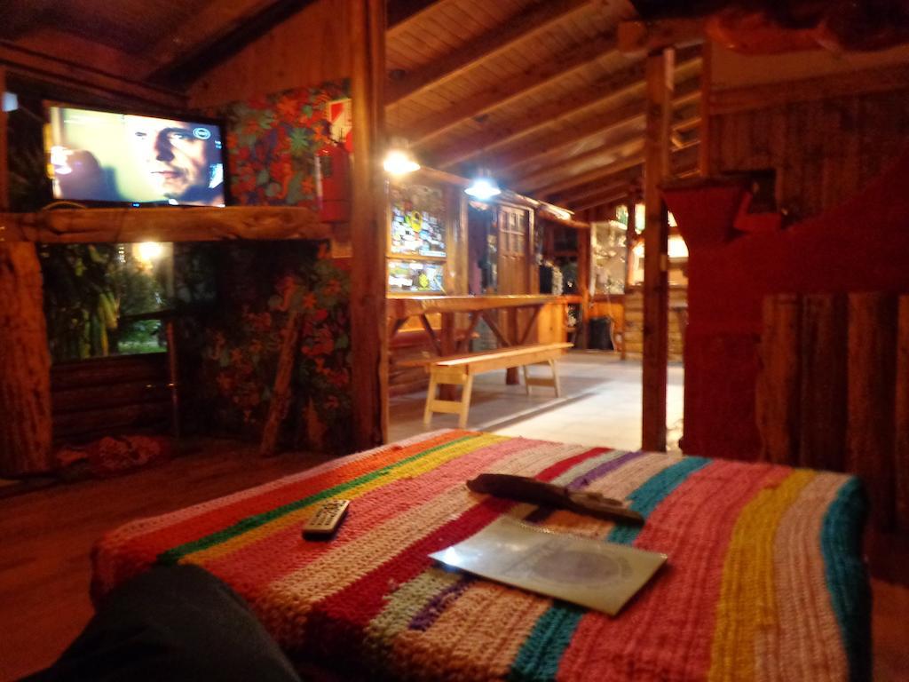Wood House Hostel San Carlos de Bariloche Exterior photo